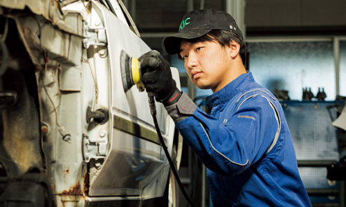 車体整備工学科 野中 翔輝さん 鹿本商工高等学校出身（熊本県）